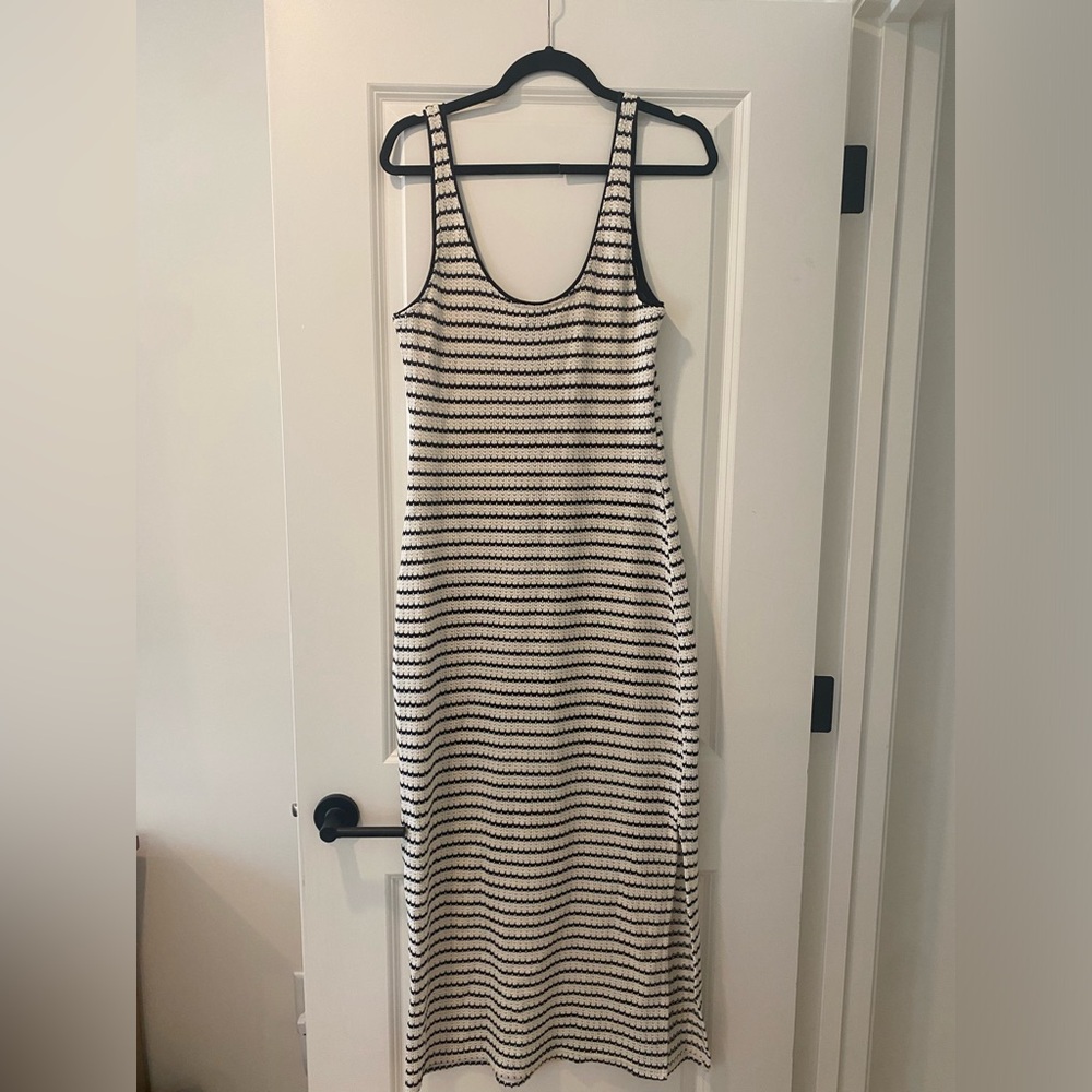 Crochet maxi dress - Mango